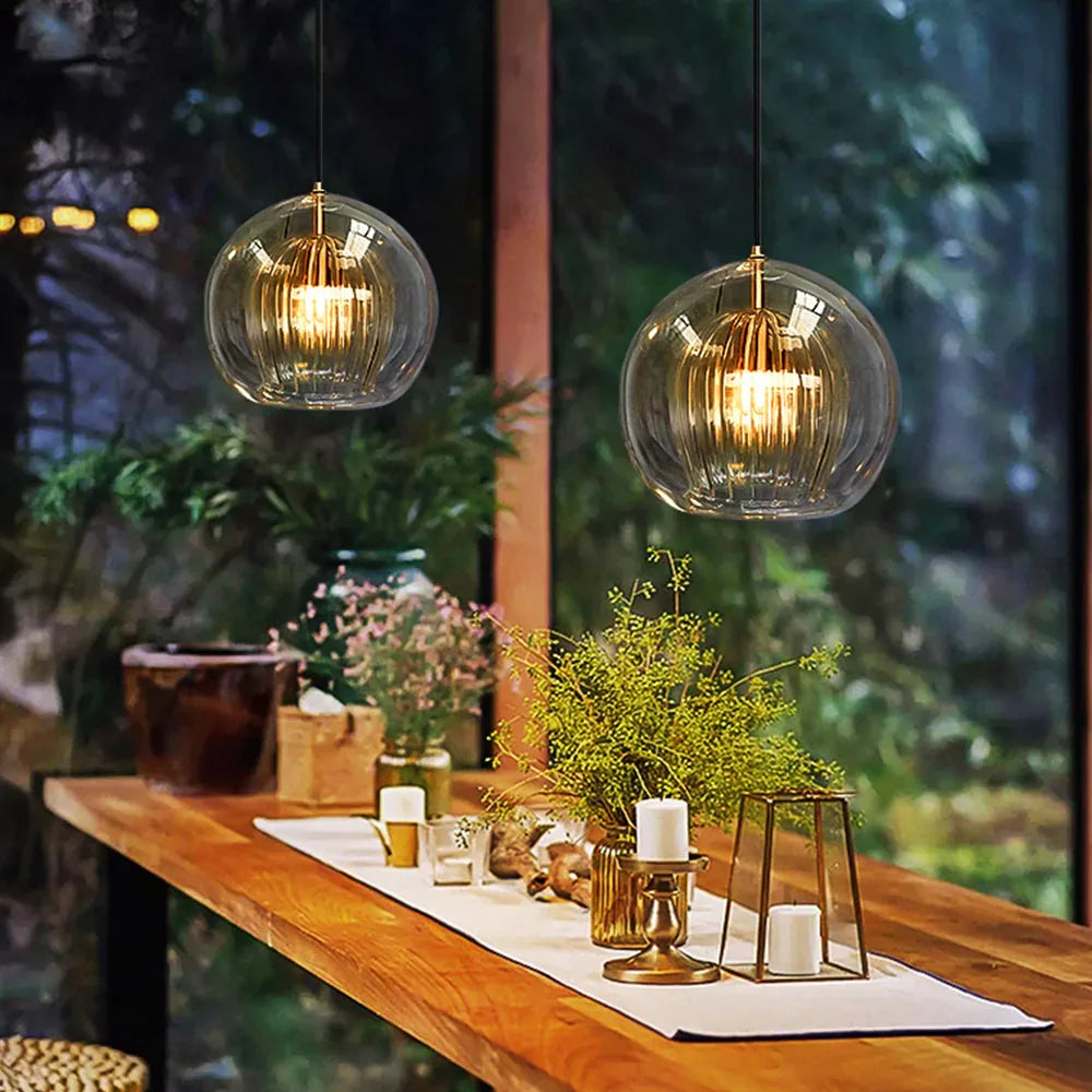 Suspension Globe en Verre June – Transparent & Ambre