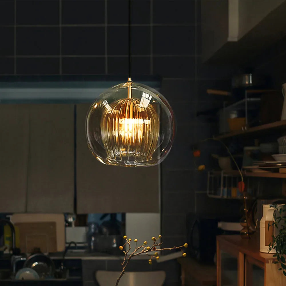 Suspension Globe en Verre June – Transparent & Ambre